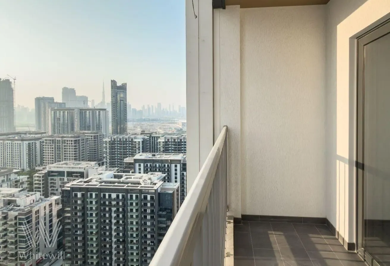 High Floor|Burj Khalifa View |Study|Rented| 7% ROI