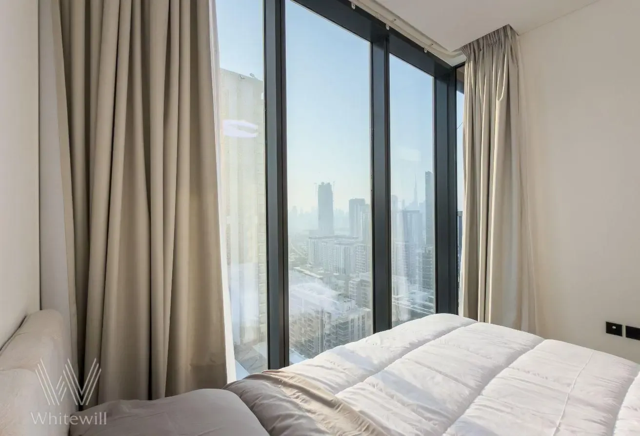 High Floor|Burj Khalifa View |Study|Rented| 7% ROI