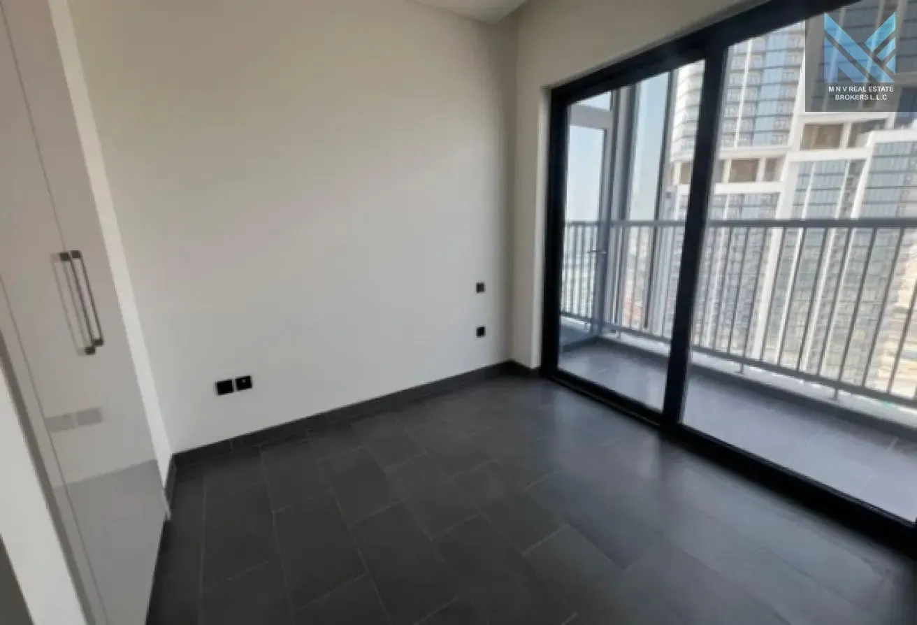 HIGH FLOOR | BRIGHT |PREMIUM AMENITIES | LUXURIOUS