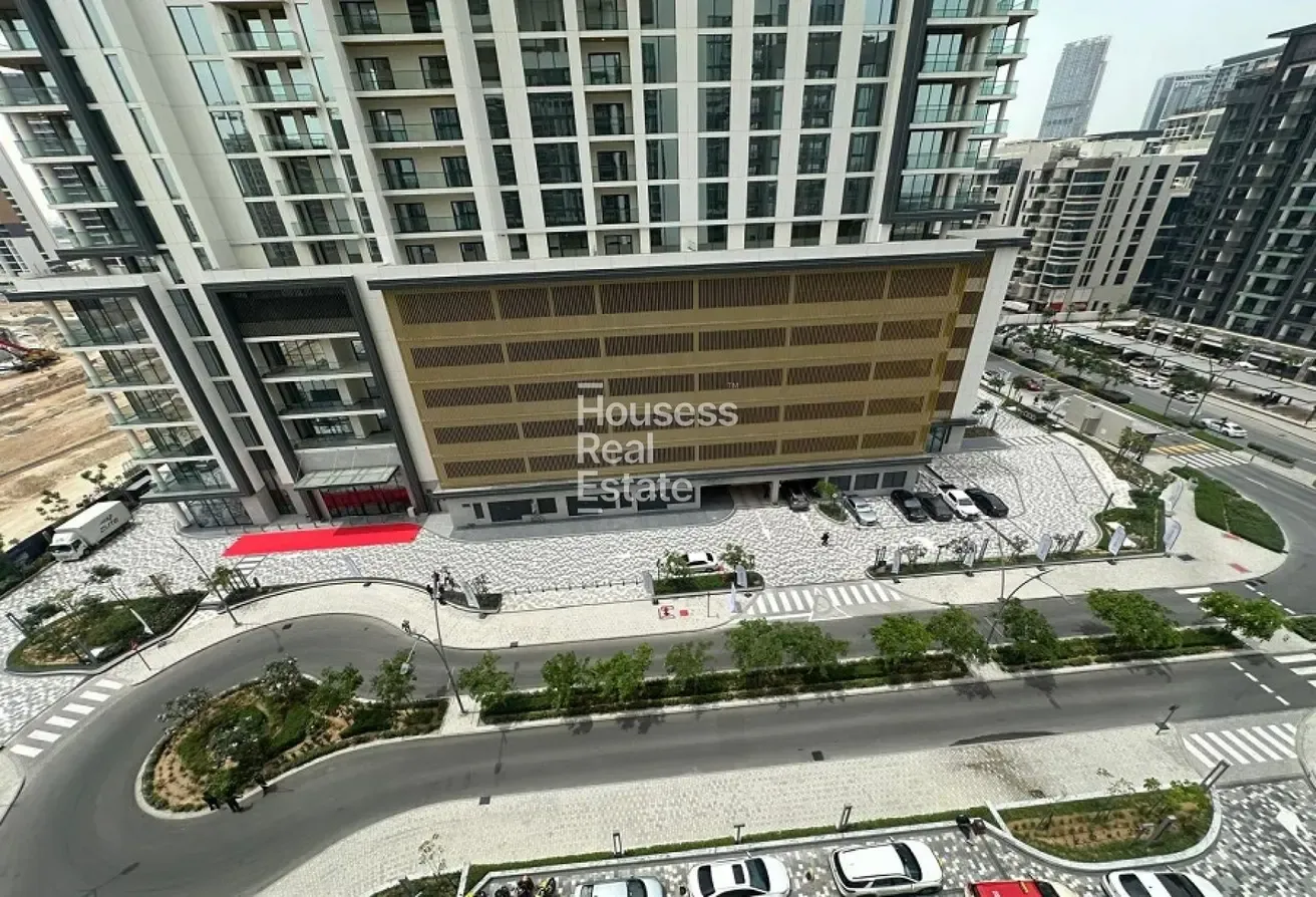 1 BR plus Study Room| Negotiable | Available now