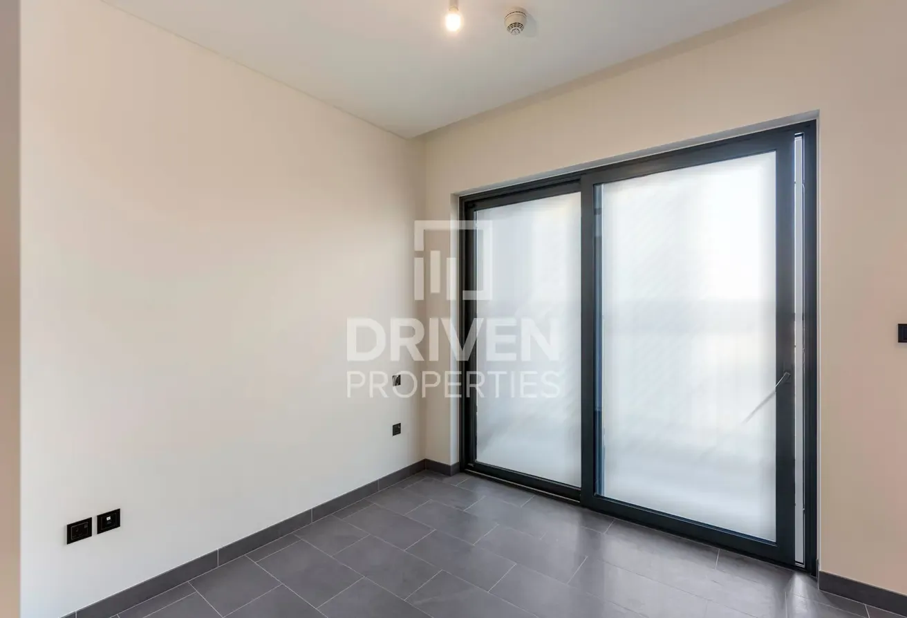 Vacant | High Floor | Prime Location | Spacious