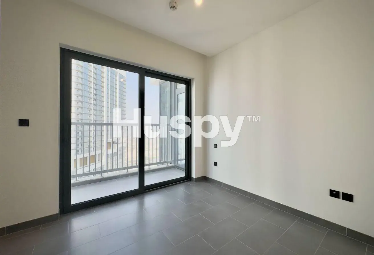 Maids Room | Lagoon View | High Floor