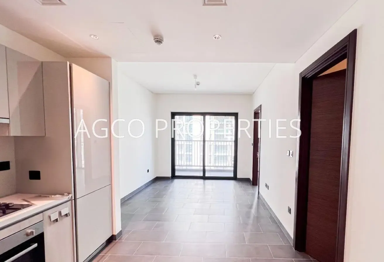 1BR+Study | Downtown View | 2YPP