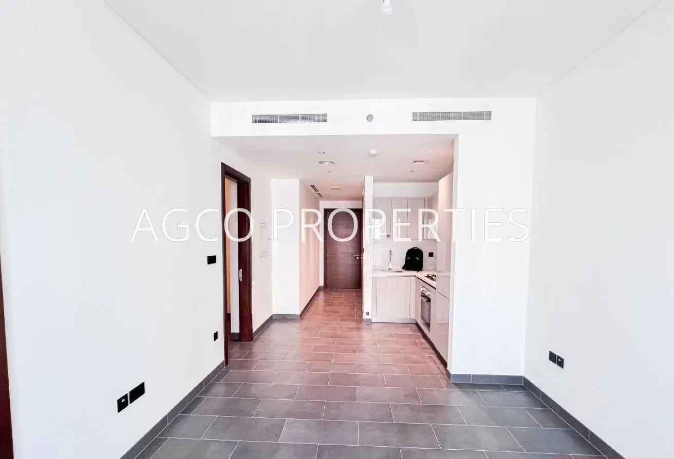 1BR+Study | Downtown View | 2YPP