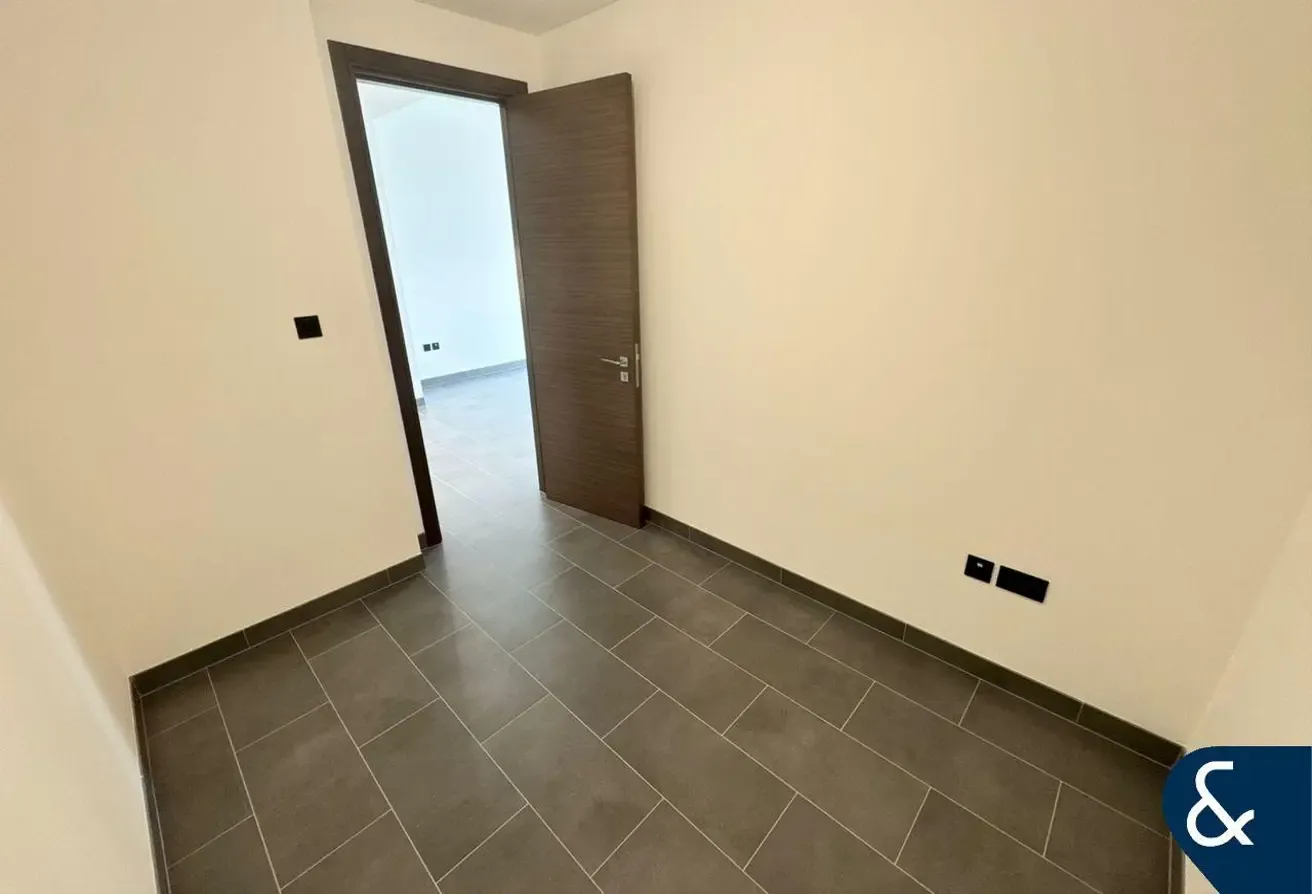 End Use | 1 Bed Plus Study | Unfurnished