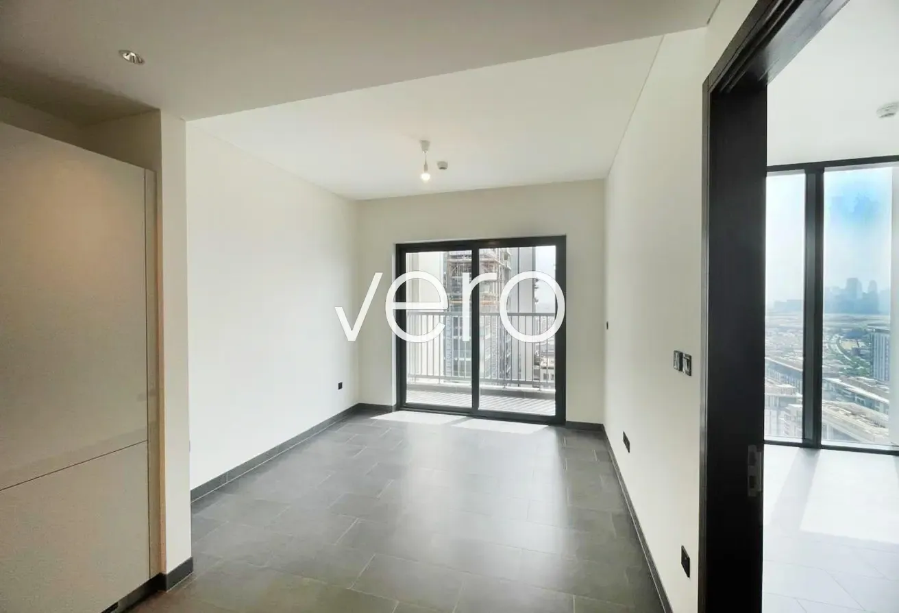 1BR  + Study Room | High Floor | Burj View