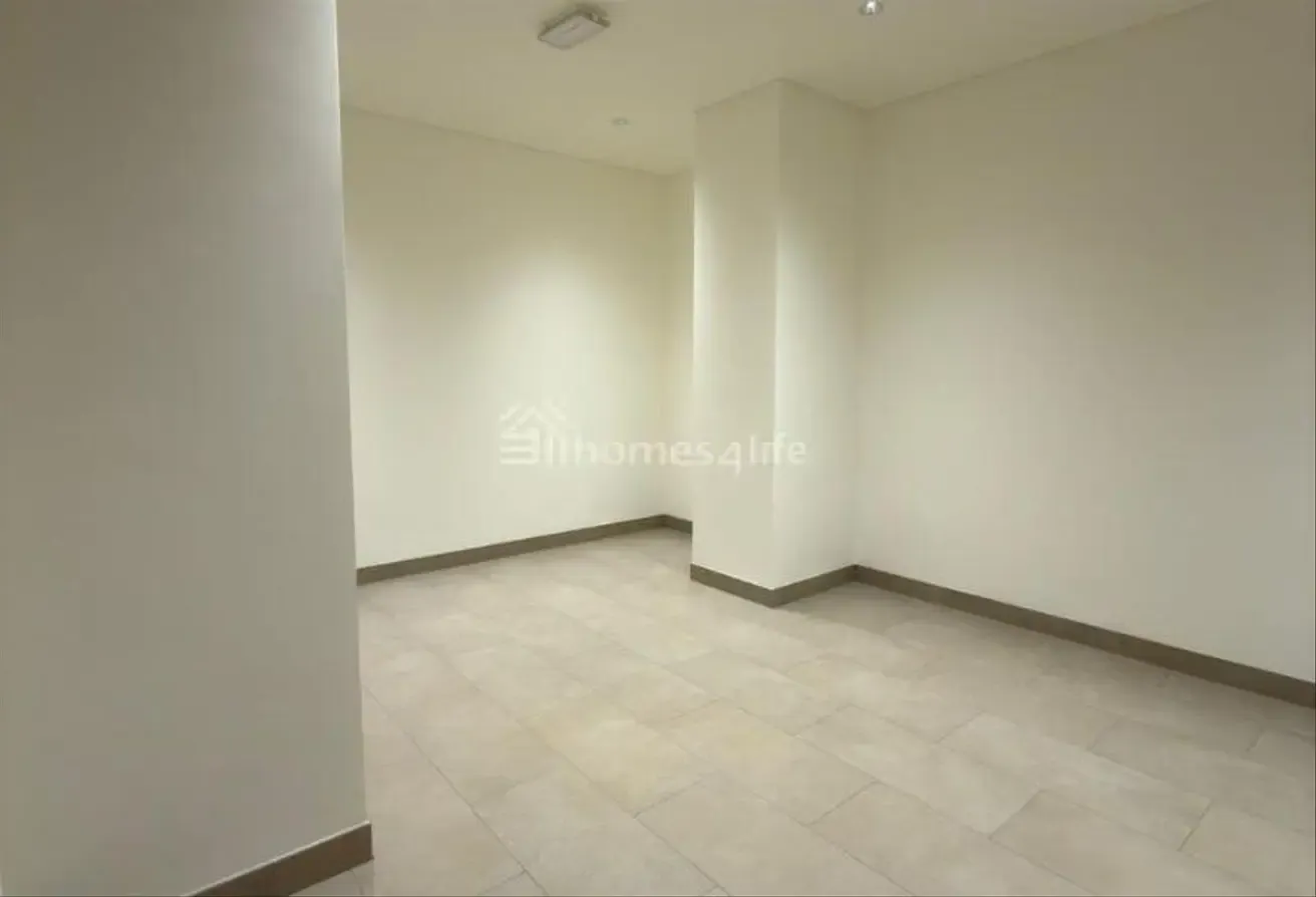1 Bedroom + STUDY + STORAGE | Canal View |