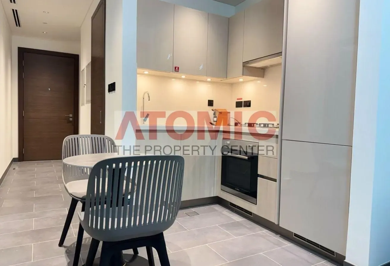 Vacant Furnished 1BR | Lagoon View | tower C