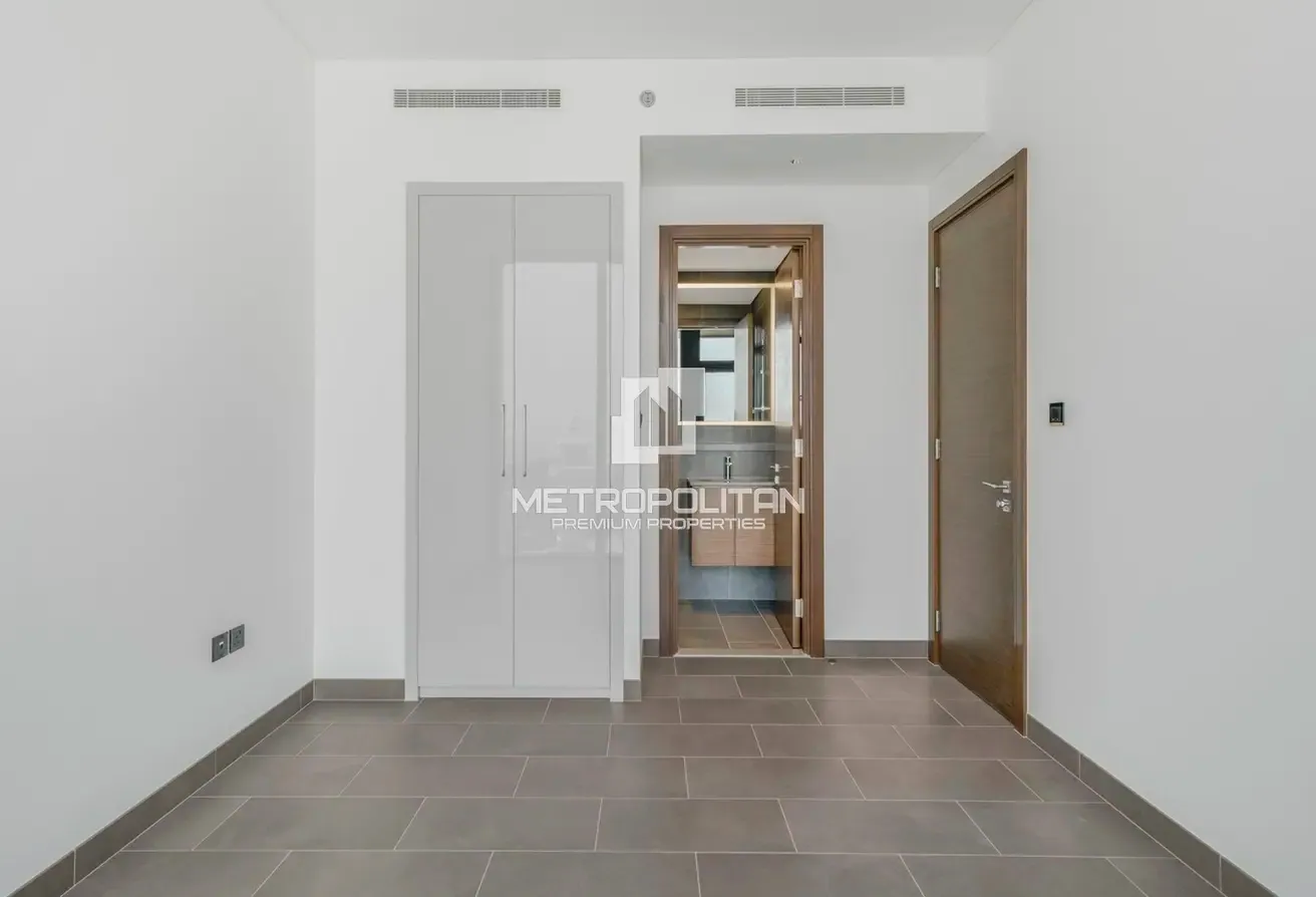 Upper Level | Hartland Outlook | Investor Pick