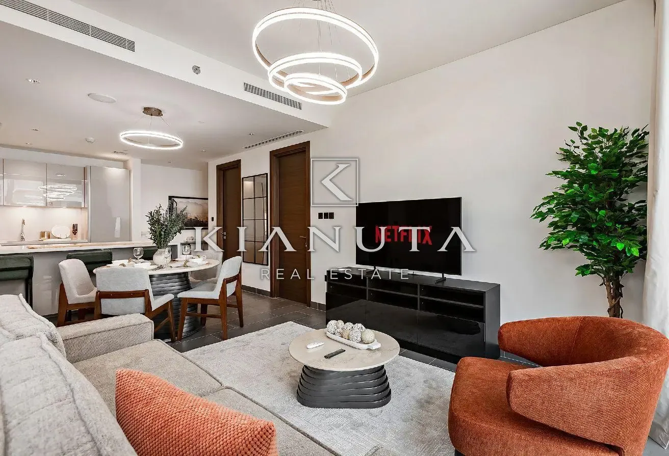VACANT | OPEN VIEW | AMAZING AMINITIES | LOCATED