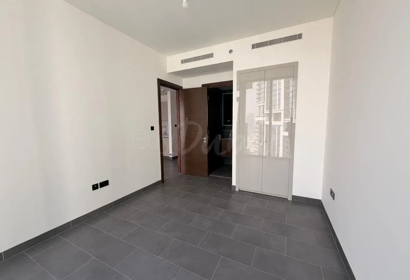 Premium Apartment | The Crest C | Prime Living