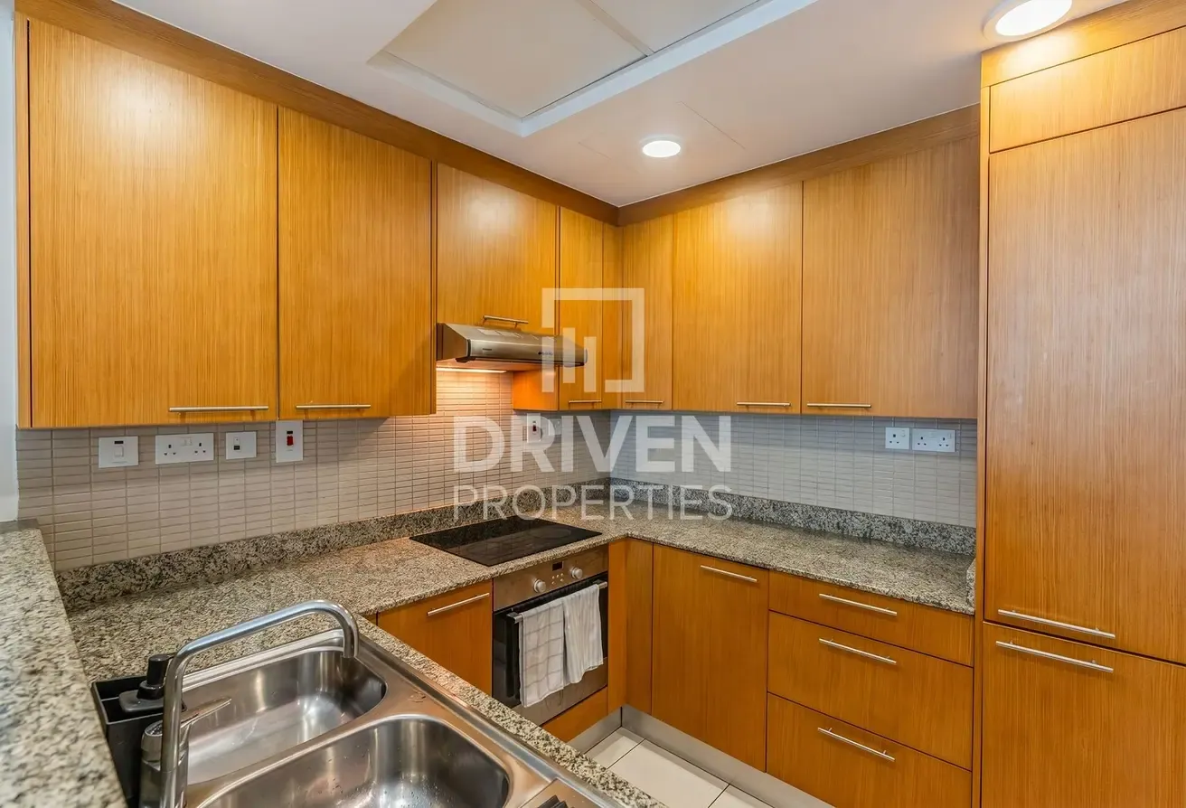 Investor Deal | Modern Studio | High Floor