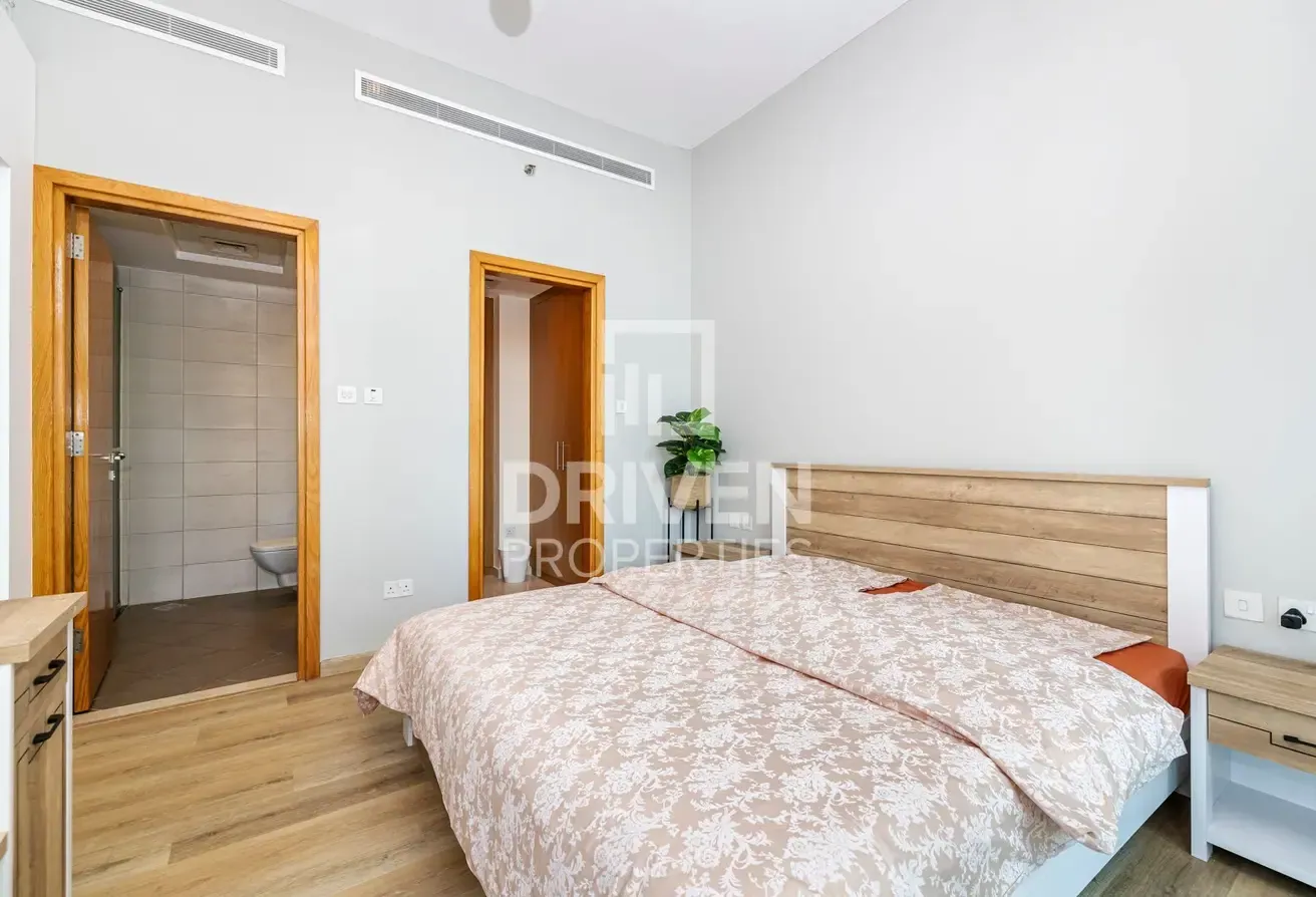 Stylish and Unique Apartment | Community View
