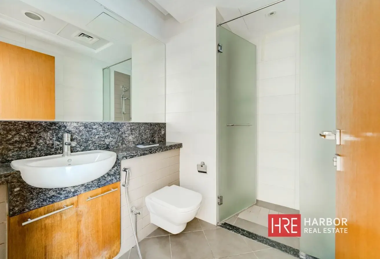 Well Maintained I Prime Location | High ROI