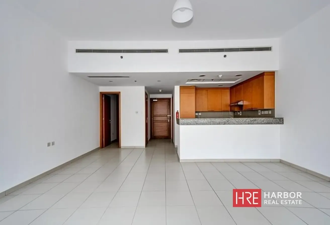 Well Maintained Studio | Great Investment