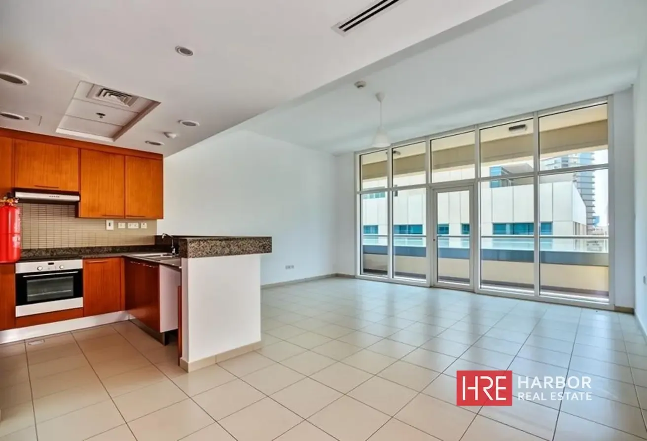 Well Maintained Studio | Great Investment