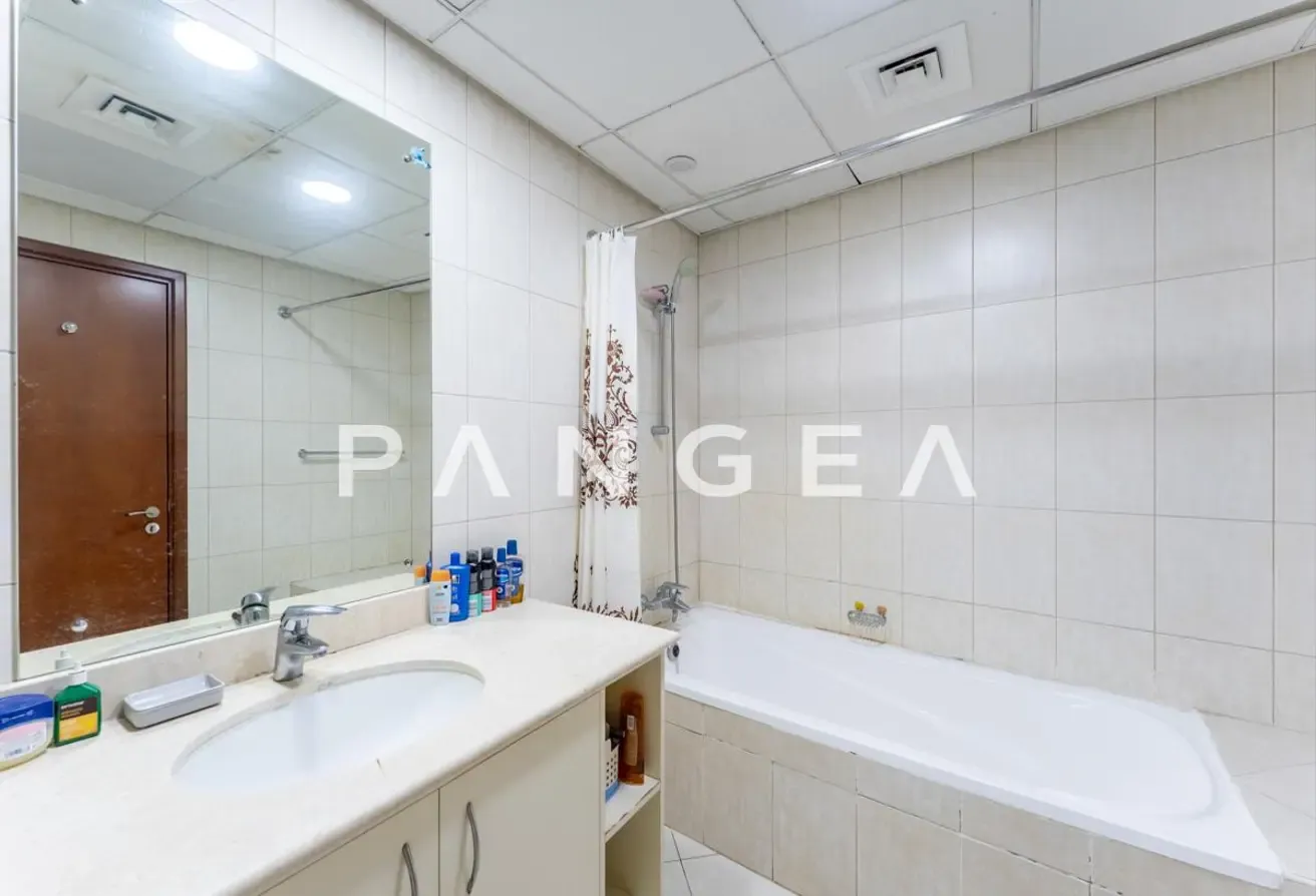 Vacant on Transfer | Big Layout | Basement Storage