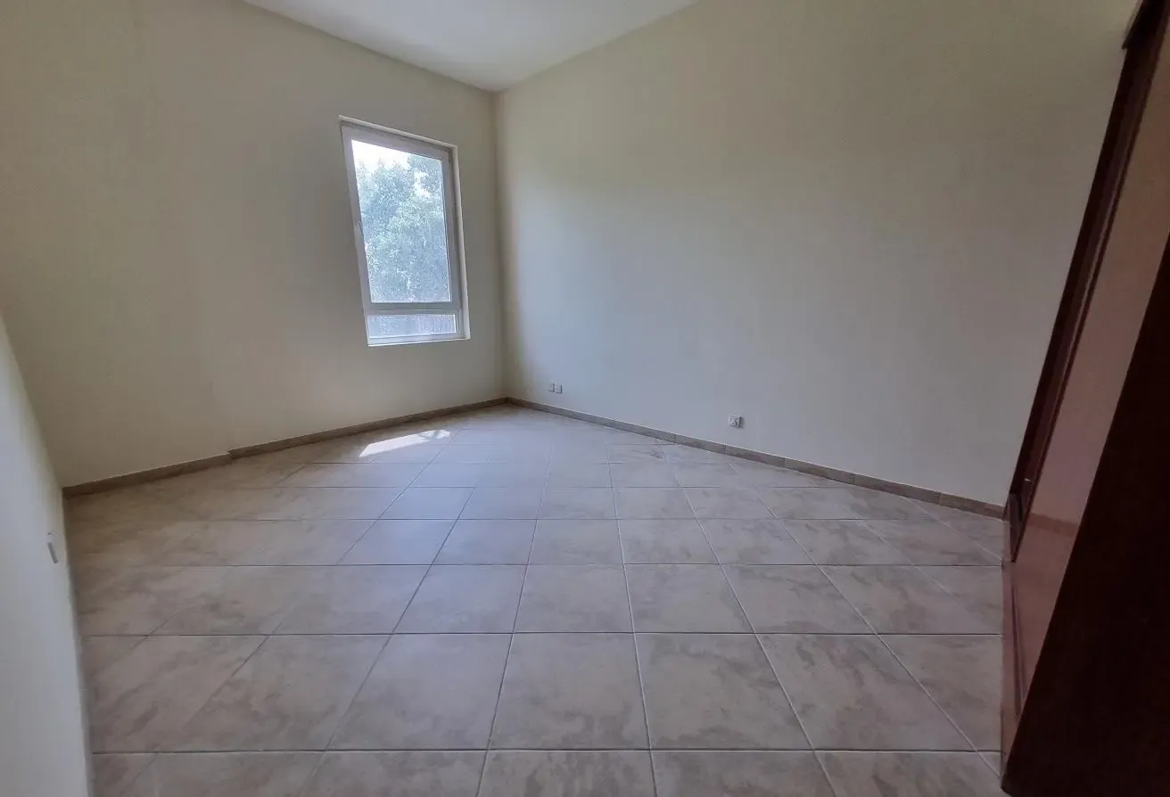 Bright & Spacious I Modern Living