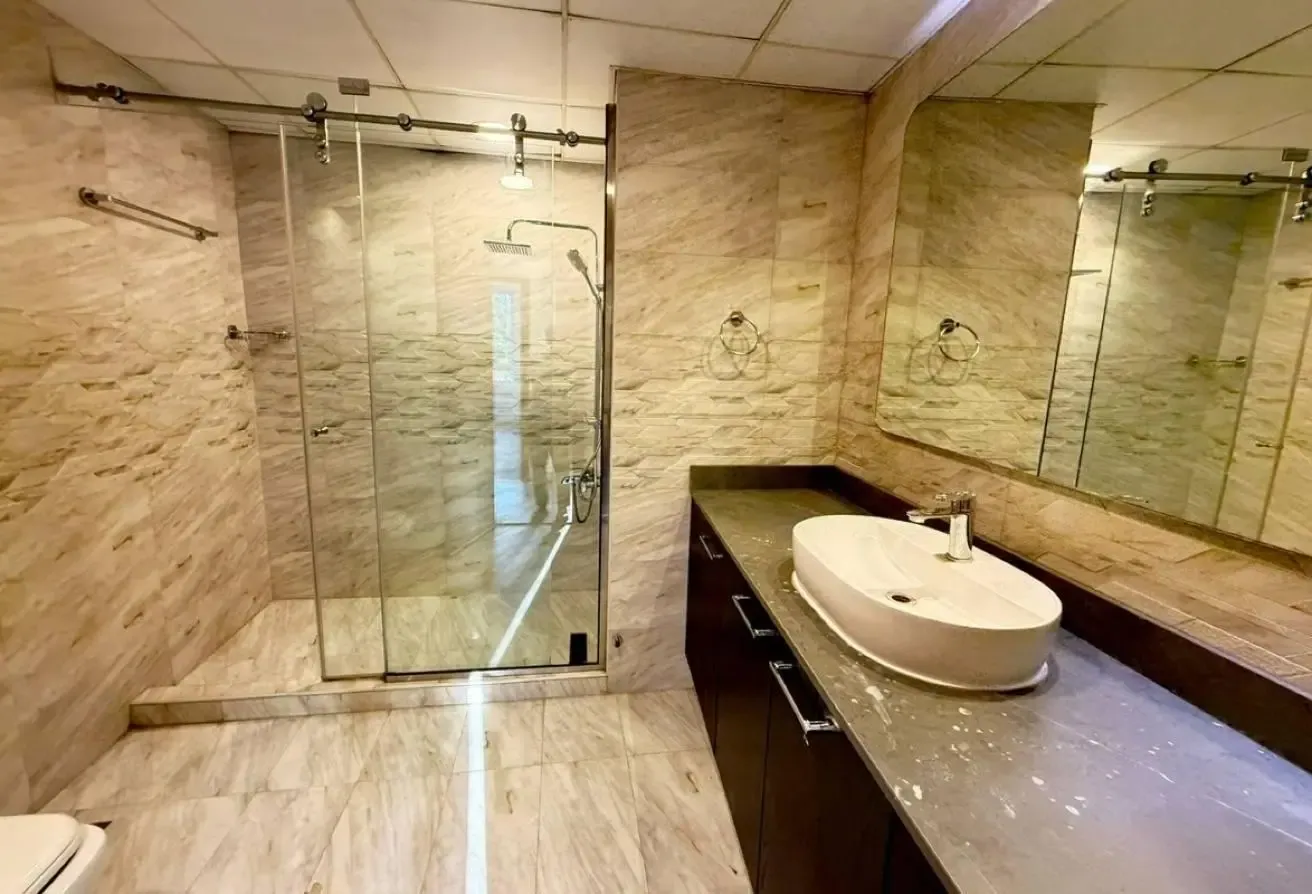 Tenanted | Spacious Layout | Newly Upgraded