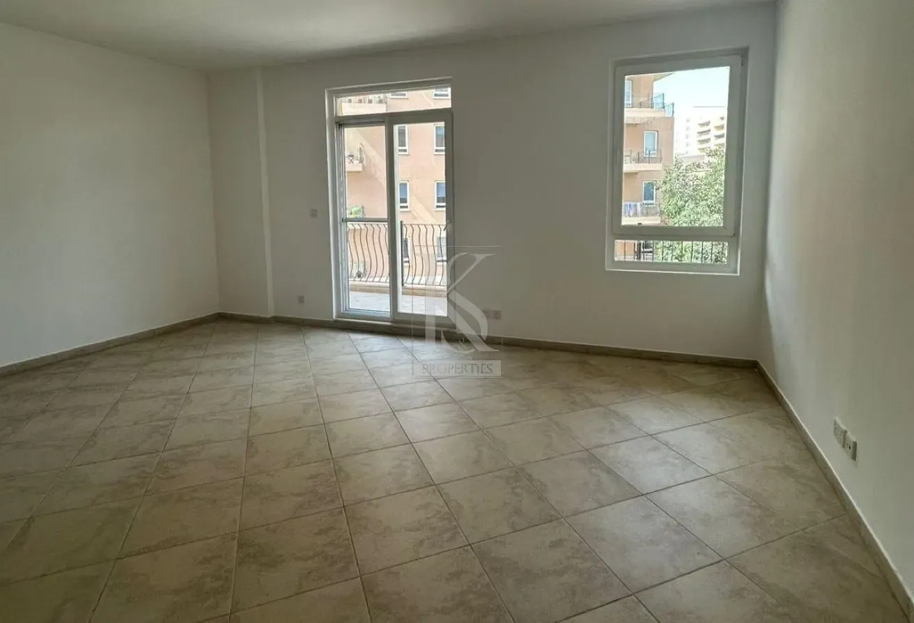 Ready | Spacious Home | Perfectly Maintained