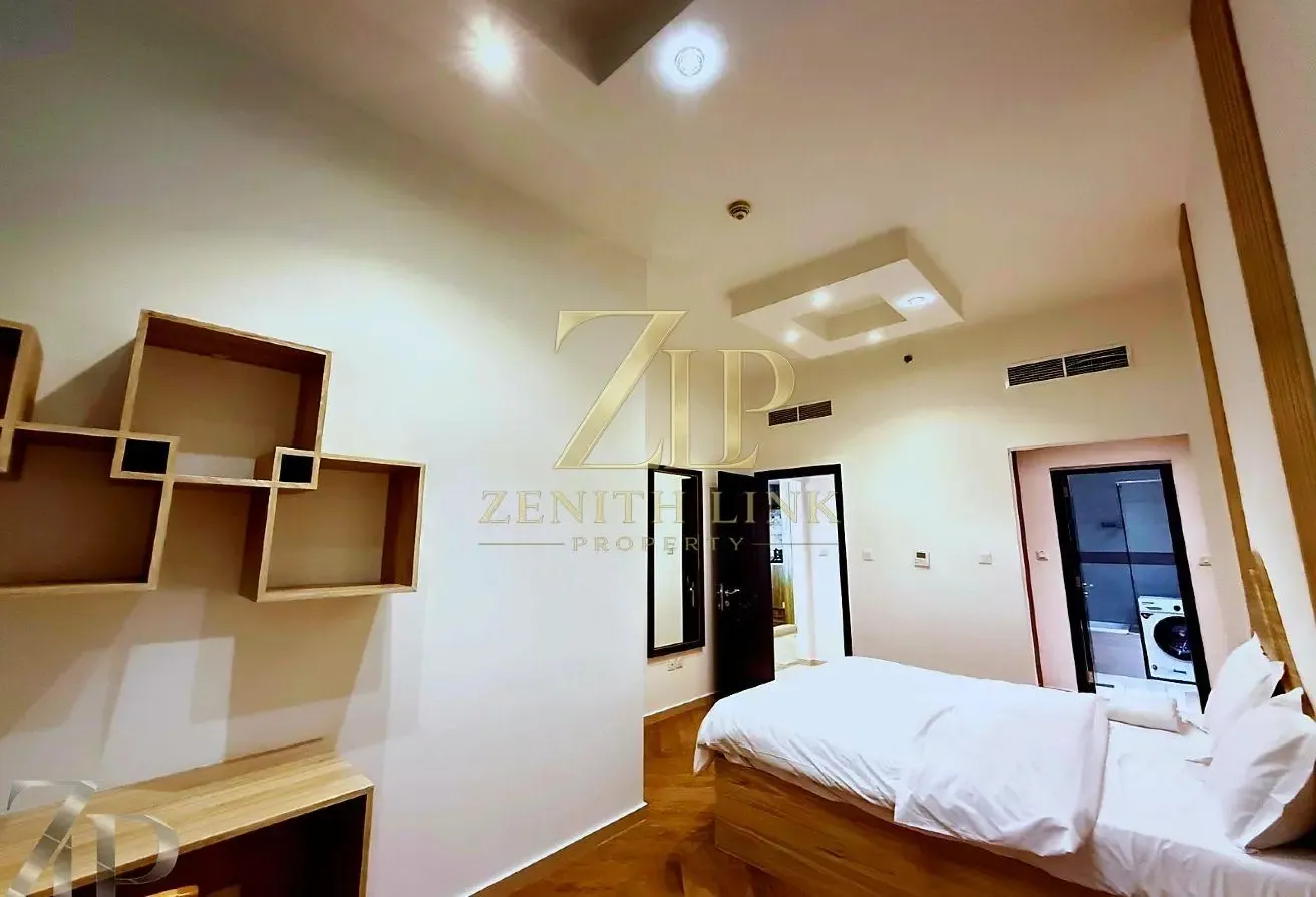 Spacious 1BR | Modern Living | Golf View