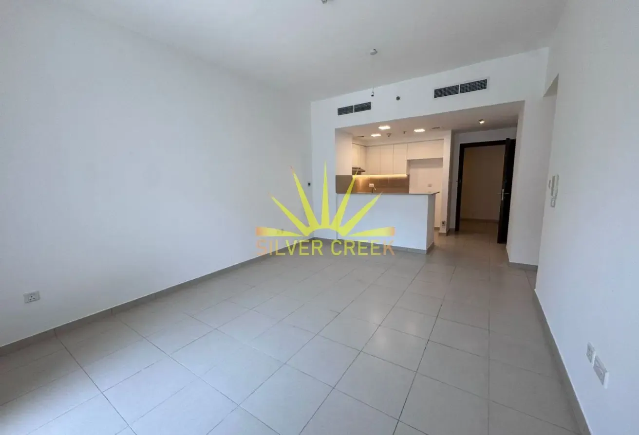Bright 3br Plus maid room | Pool View | Vacant
