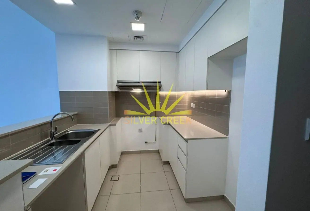 Bright 3br Plus maid room | Pool View | Vacant