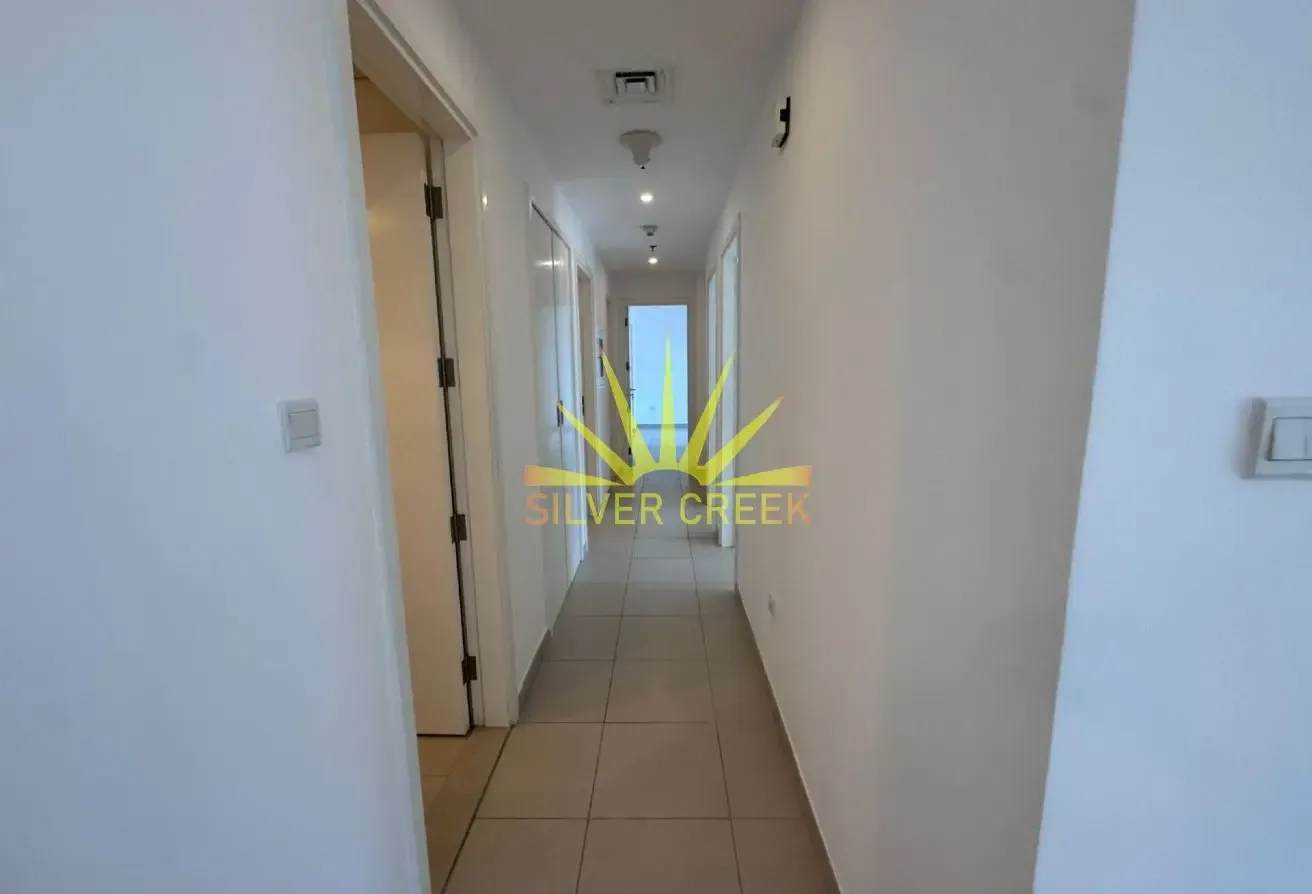 Bright 3br Plus maid room | Pool View | Vacant