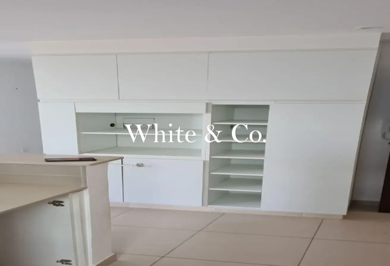Vacant | Prime location | Spacious Layout