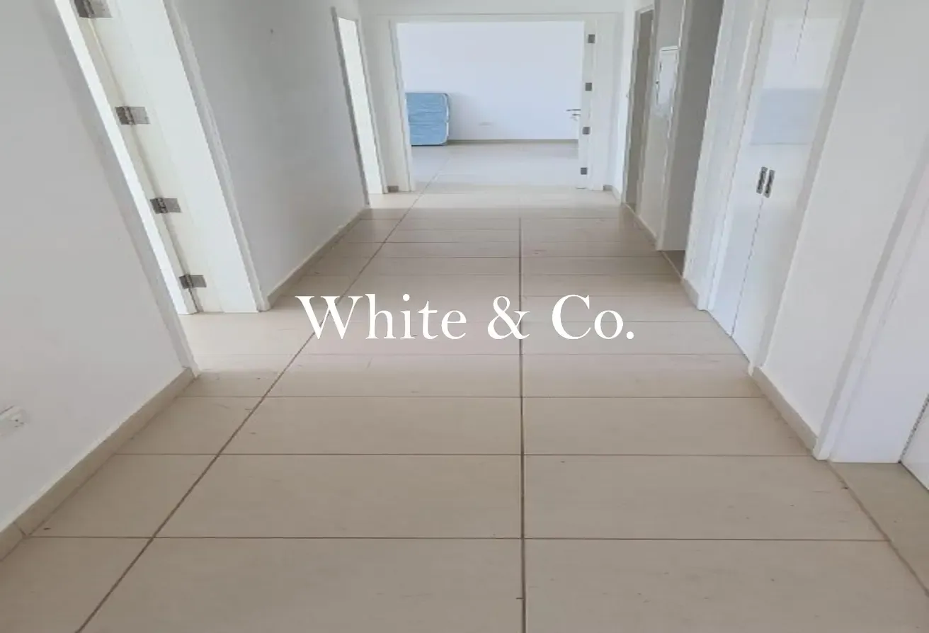 Vacant | Prime location | Spacious Layout