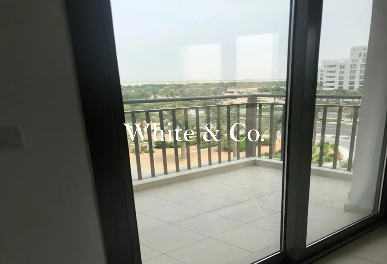 Vacant | Prime location | Spacious Layout