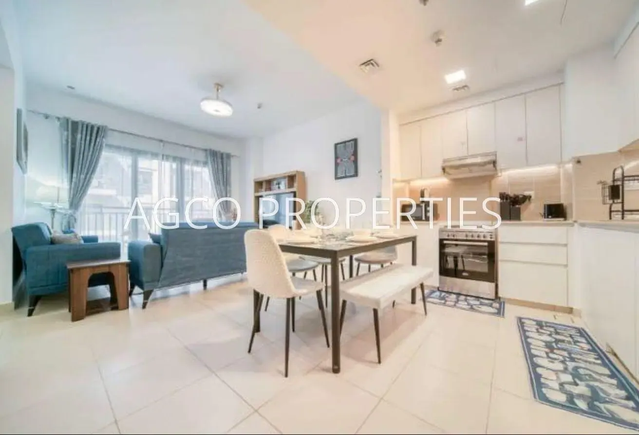 Vacant | Mid Floor | Furnished