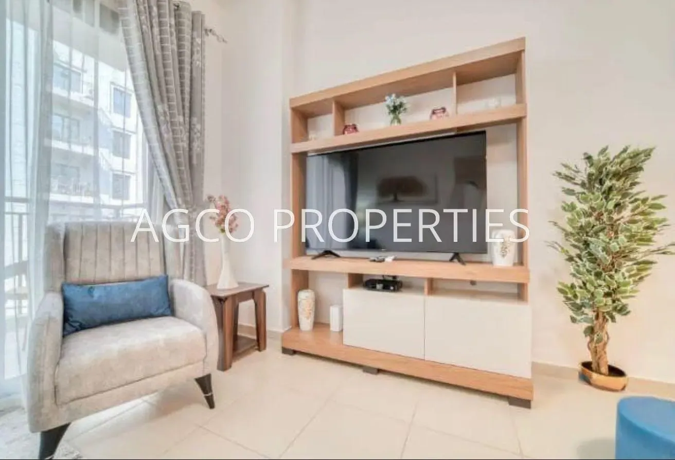 Vacant | Mid Floor | Furnished