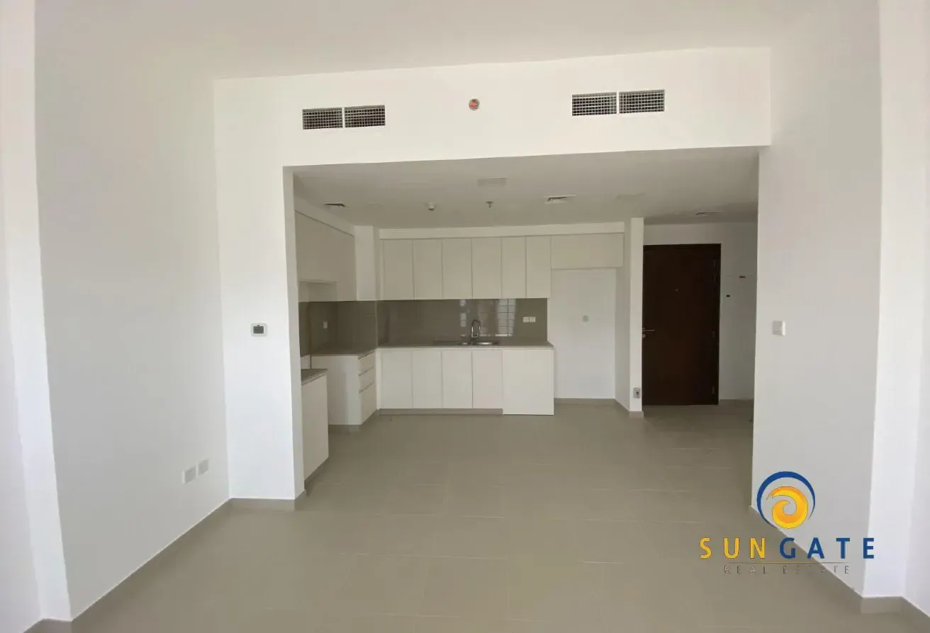 Rented, Lovely open views, Low floor