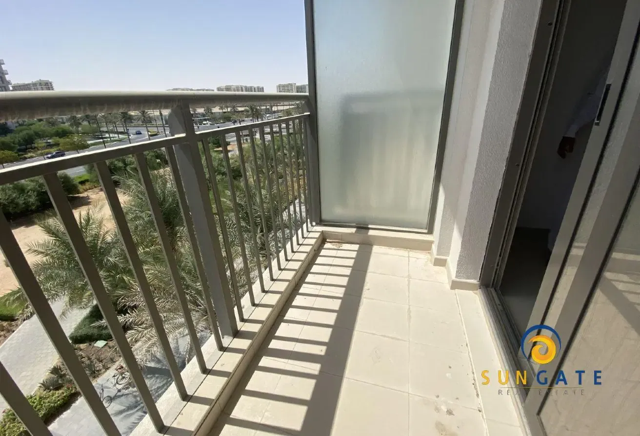 Rented, Lovely open views, Low floor