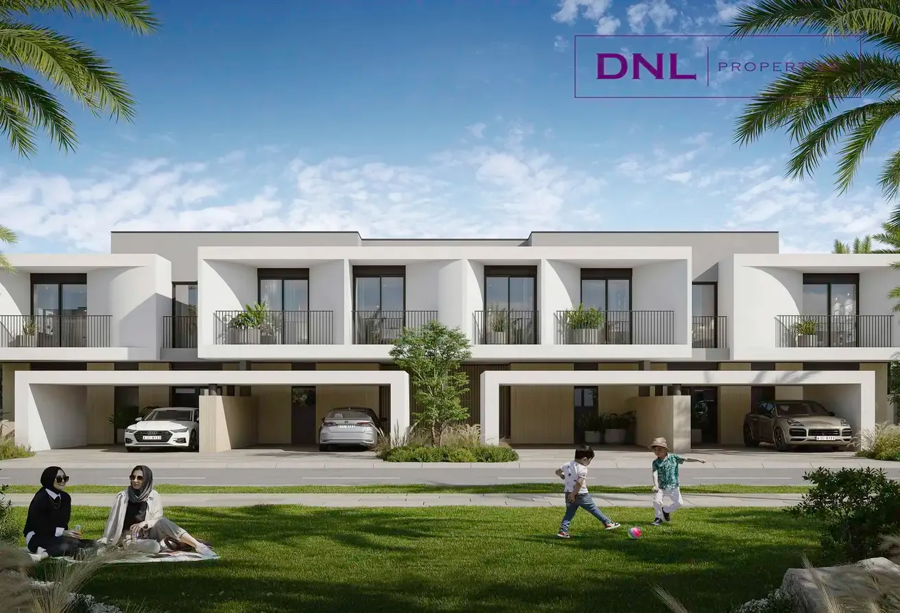 LUXURY TOWNHOUSE | NEAR AMNITES | INVESTOR DEAL