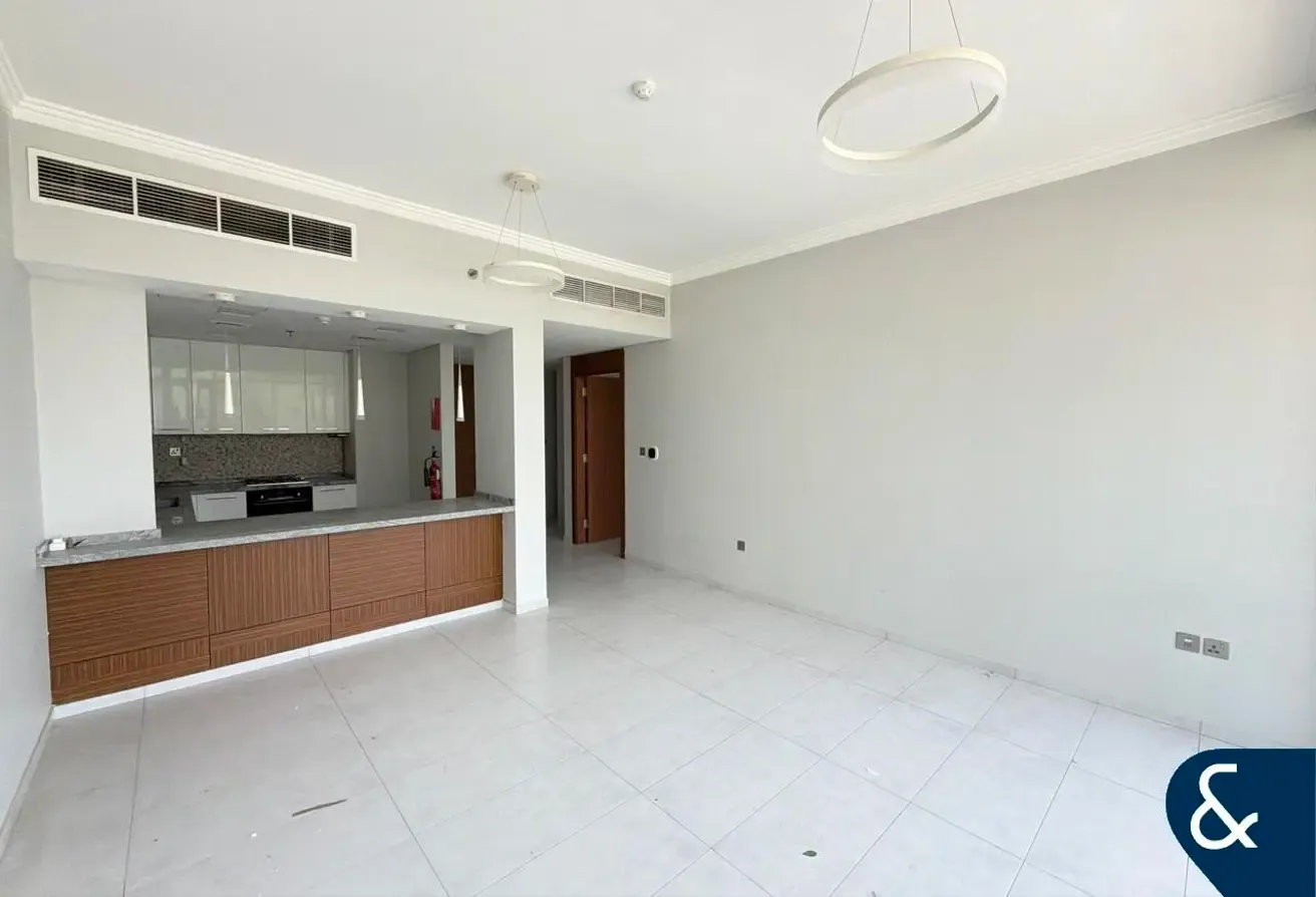 Open layout | Upgraded | Park View
