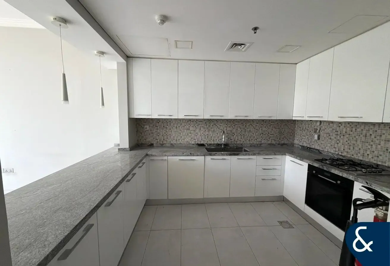 Open layout | Upgraded | Park View