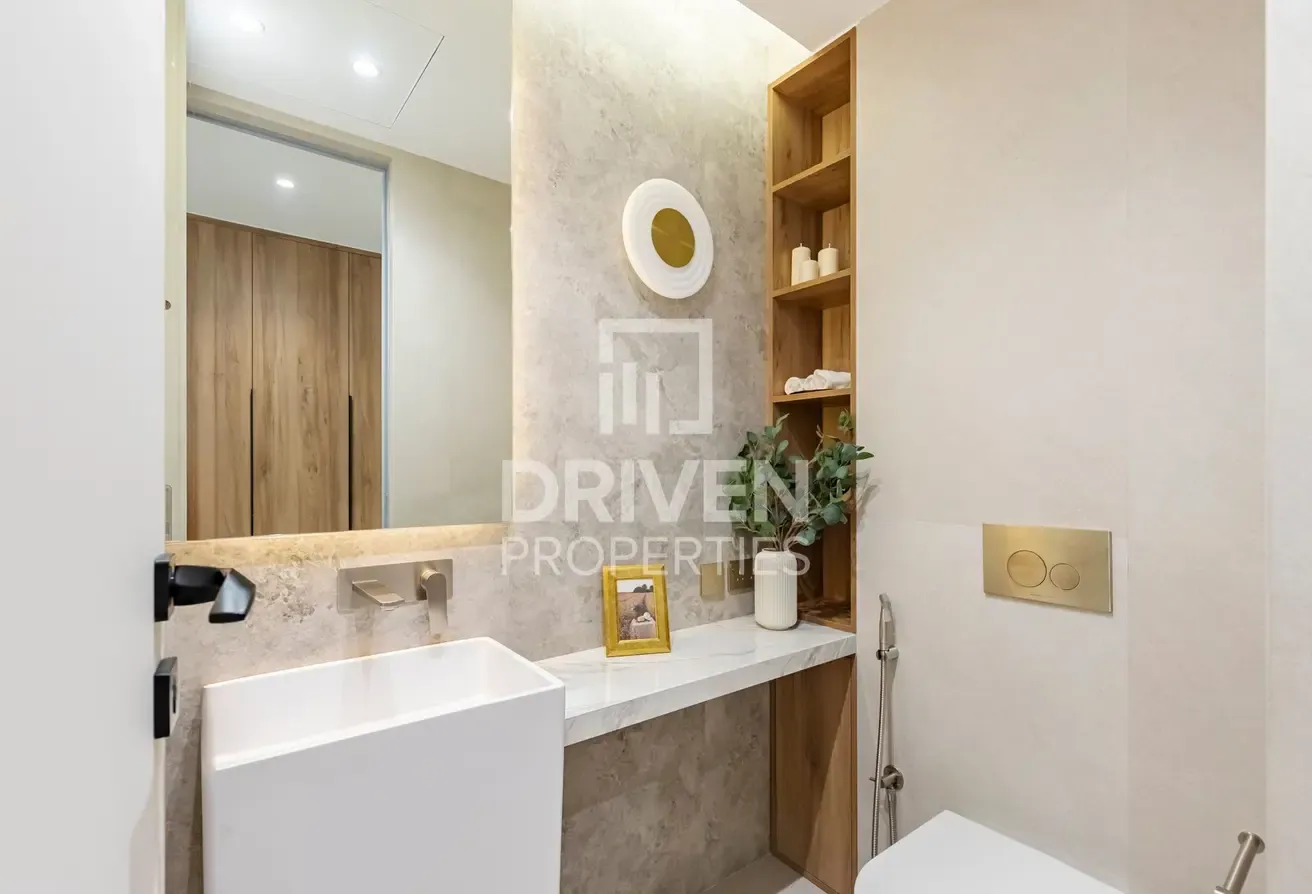 Upgraded Apartment | Fully Furnished | Rented