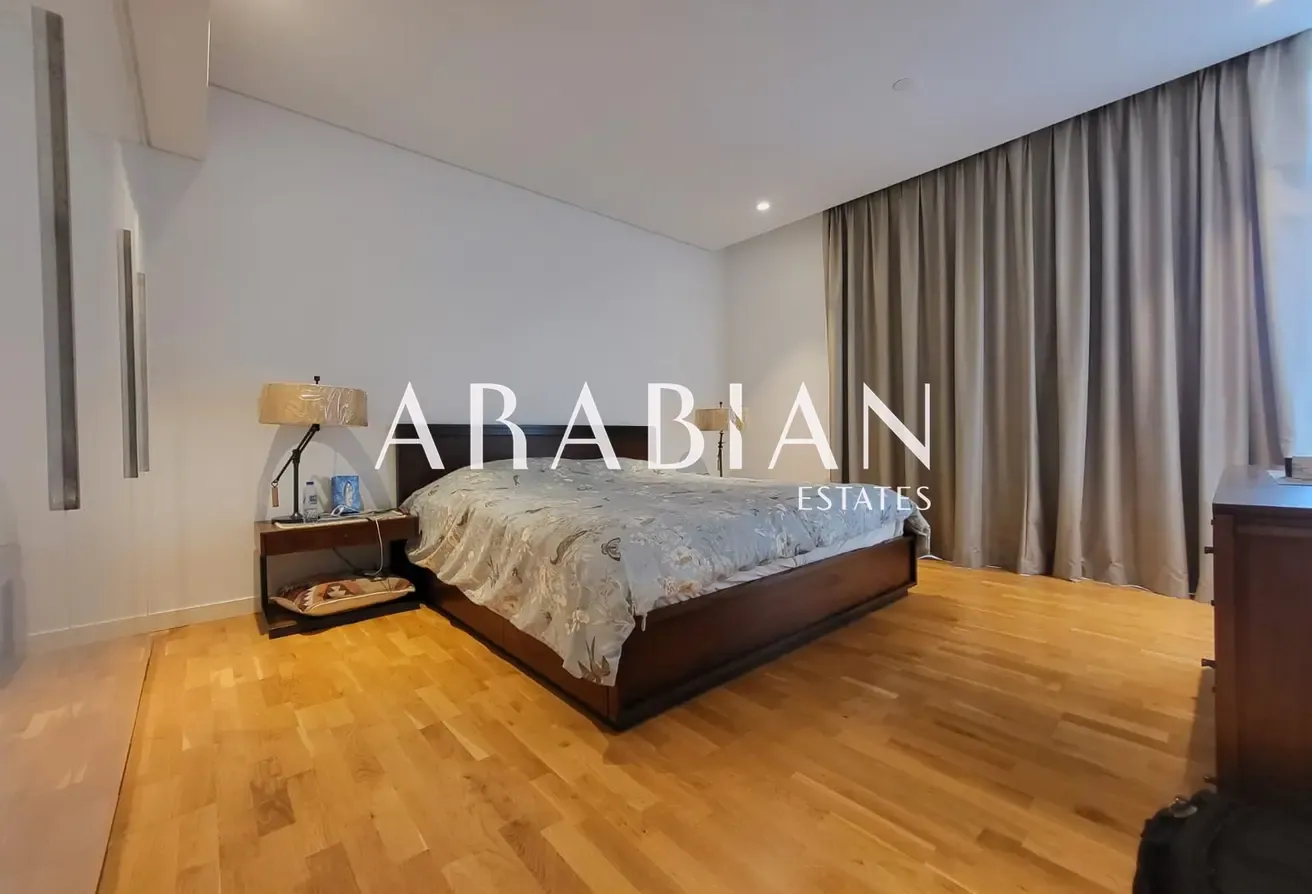 Vacant | Prime Location | Park View