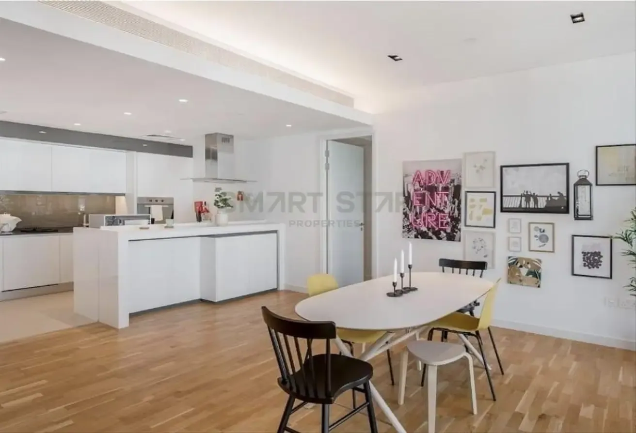City View / Furnished / Perfect Location