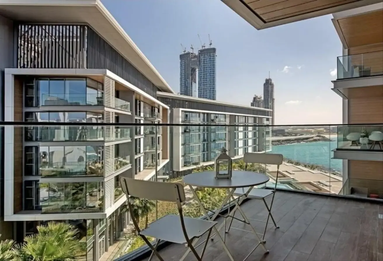 City View / Furnished / Perfect Location