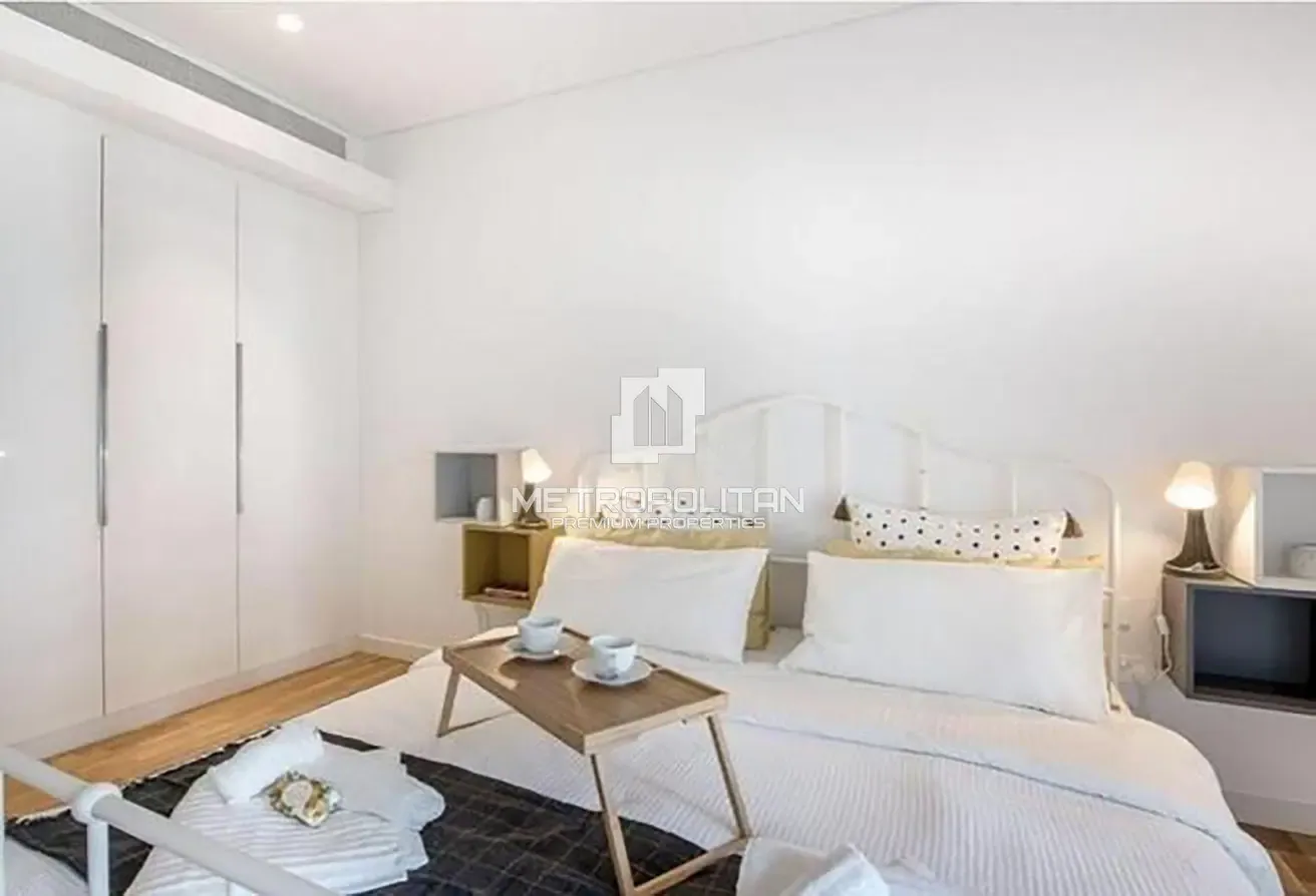 Vacant on Transfer | Sea View | Prime Investment