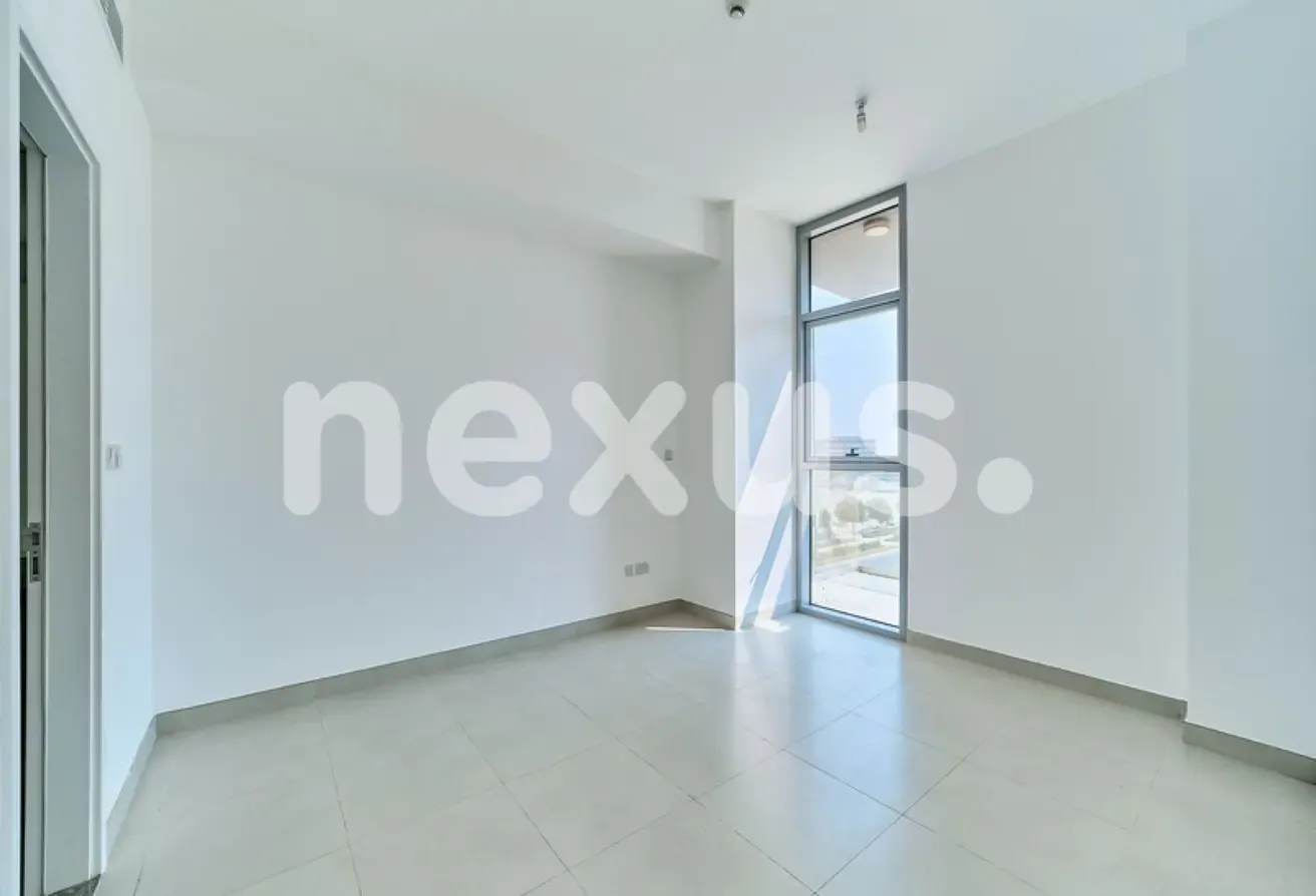 Vacant | Park View | Cheapest option | Spacious