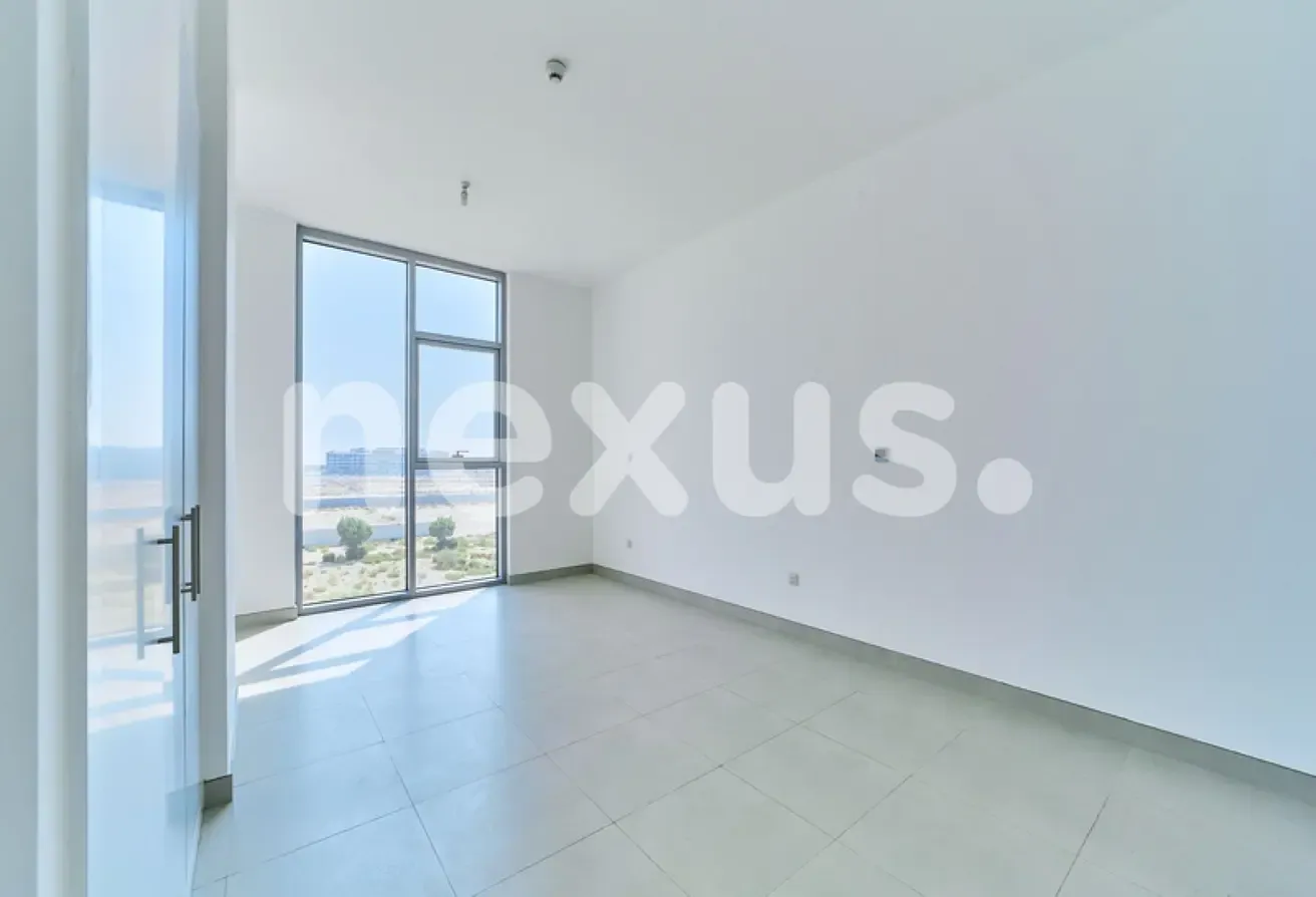 Vacant | Park View | Cheapest option | Spacious