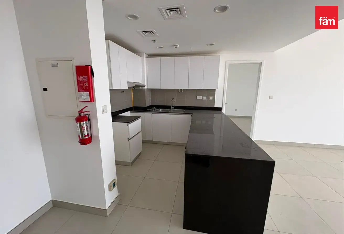 Vacant | Best Price |  Great Investment