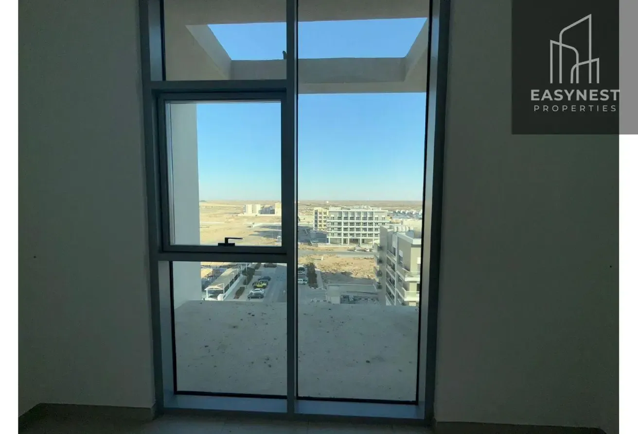 Spacious&Bright | Prime Location | Community View