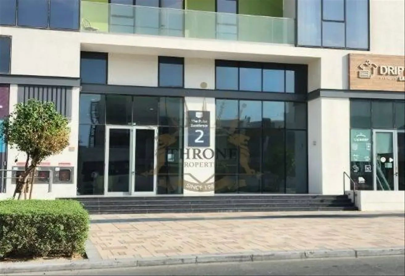 Fully Furnished | Spacious Layout | Maintained