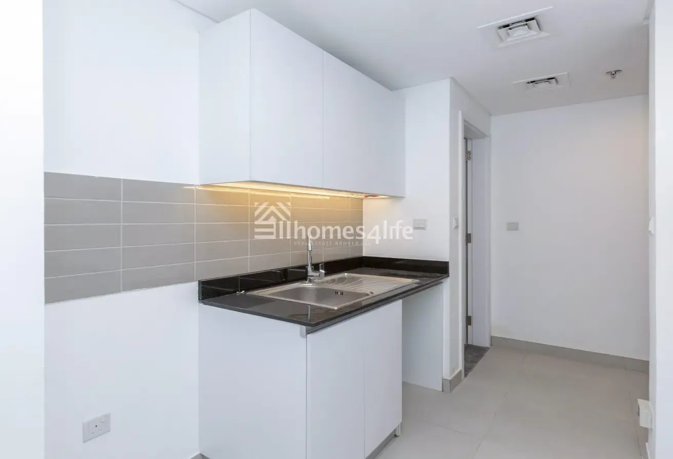 BIGGEST Unit | Next to Park & Cafe | Well Kept