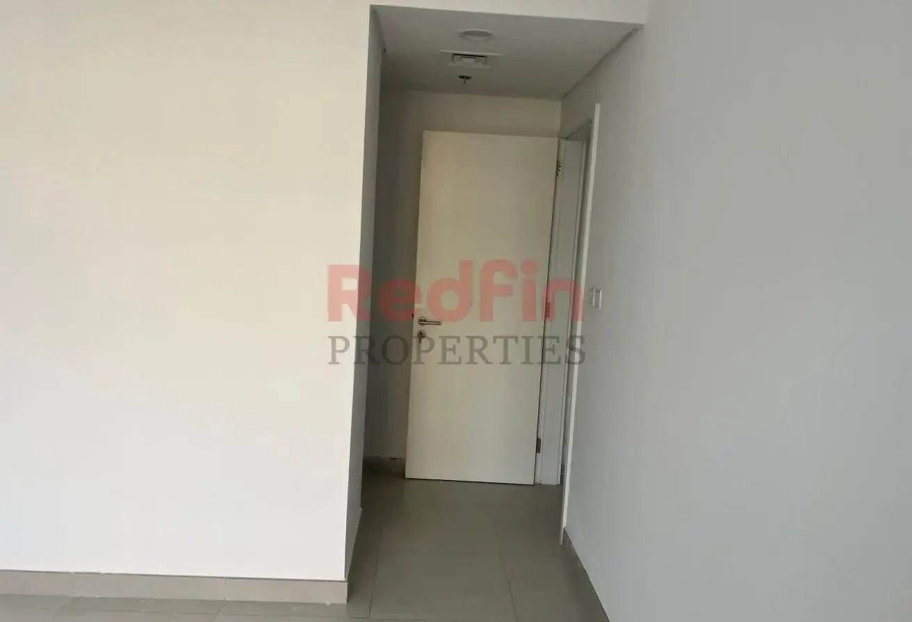 Perfect Location | Vacant | Near to Park